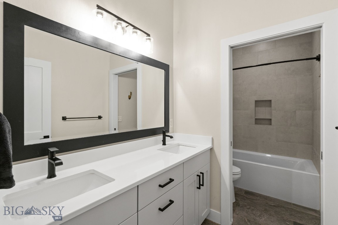 1813 Windrow Drive Property Photo 30