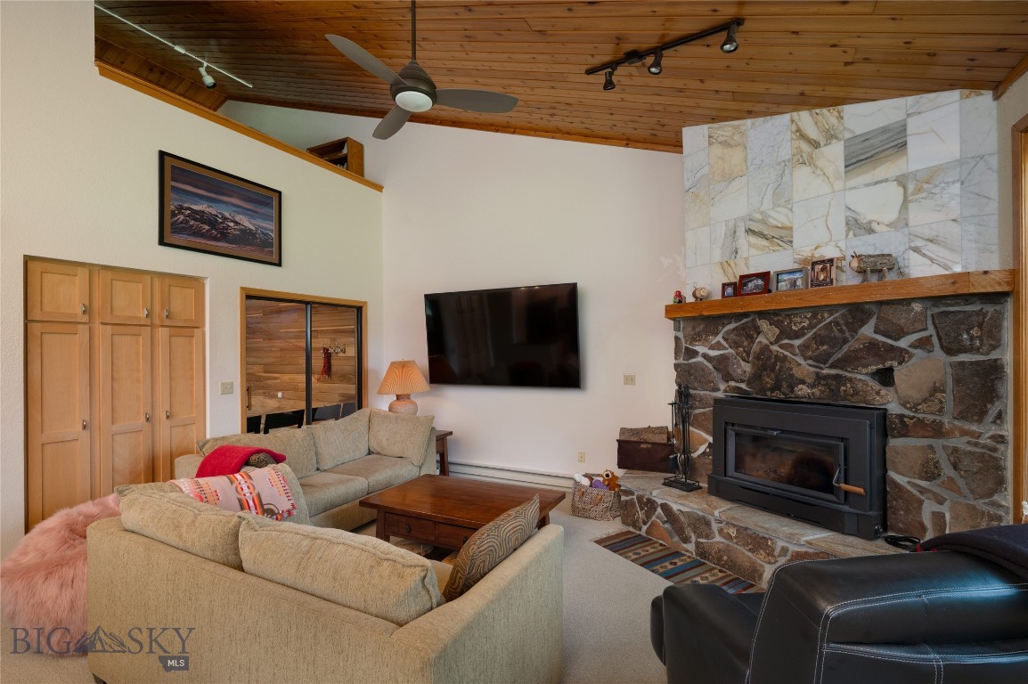 2360 Yellowtail Rd 231 Property Photo 33