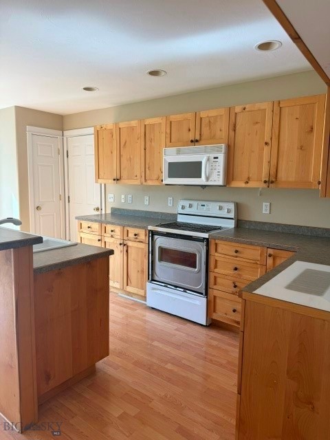 515 N 23 Rd Avenue Property Photo 2
