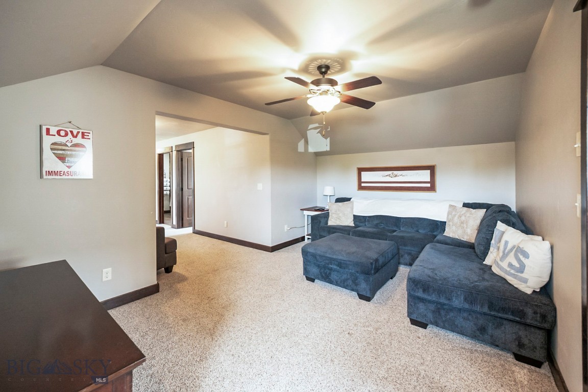 4767 Victory Street Property Photo 15