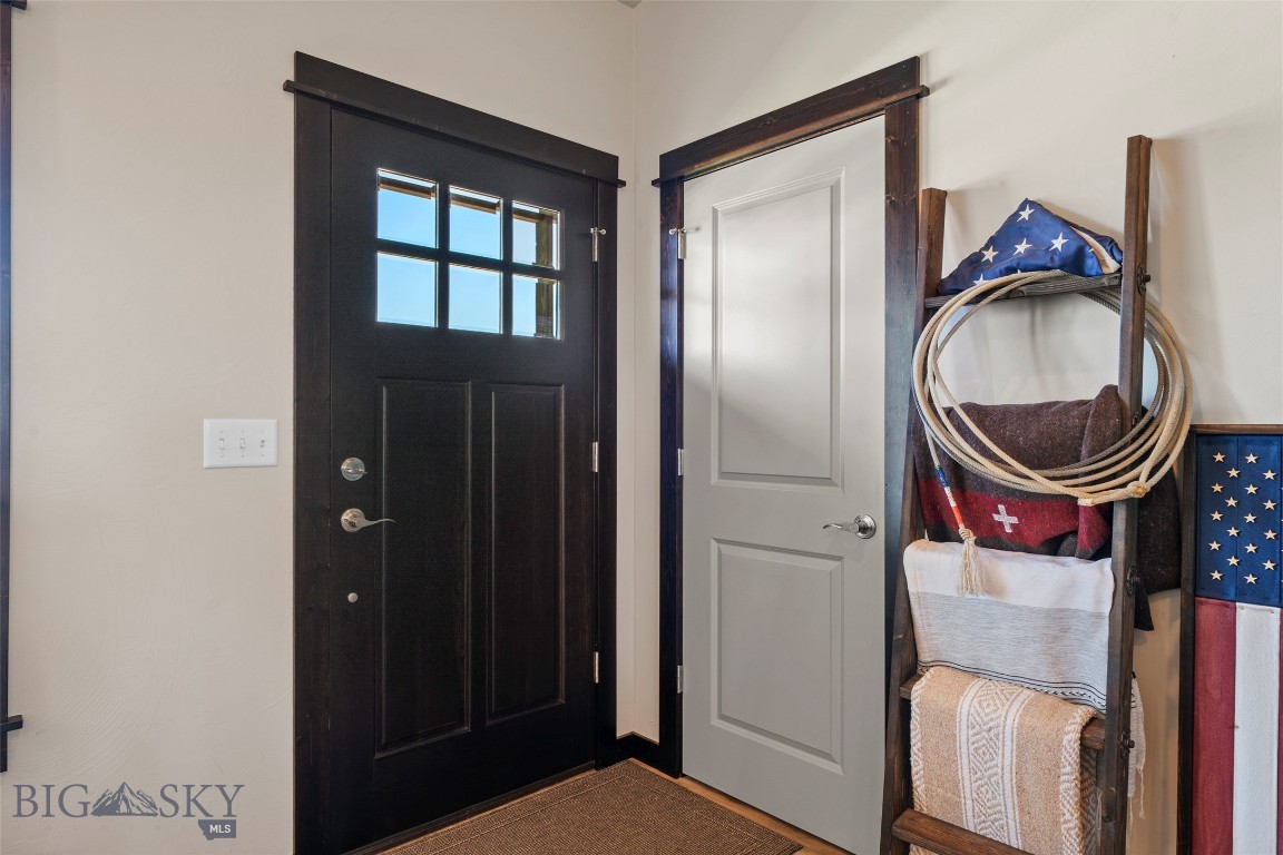 1507 Powers Boulevard Property Photo 6