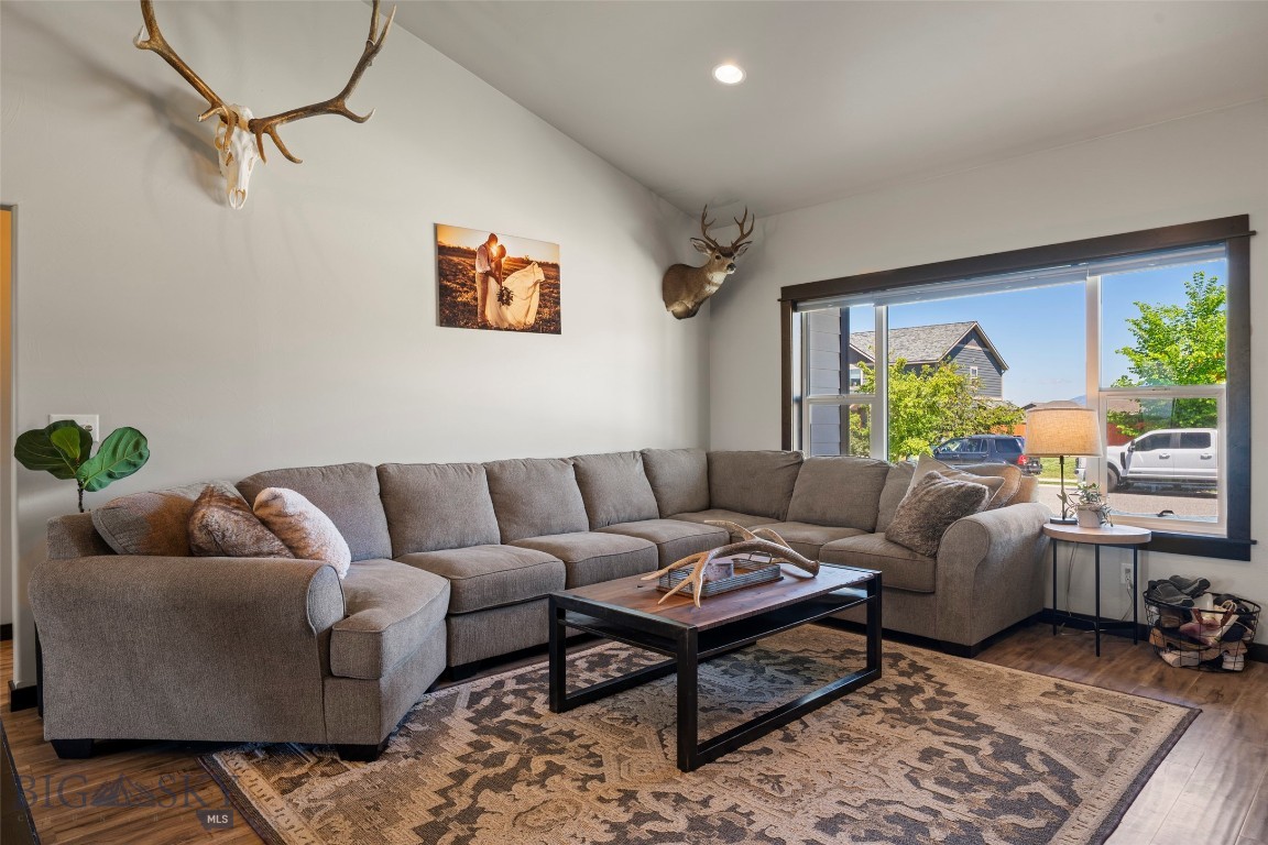1507 Powers Boulevard Property Photo 8