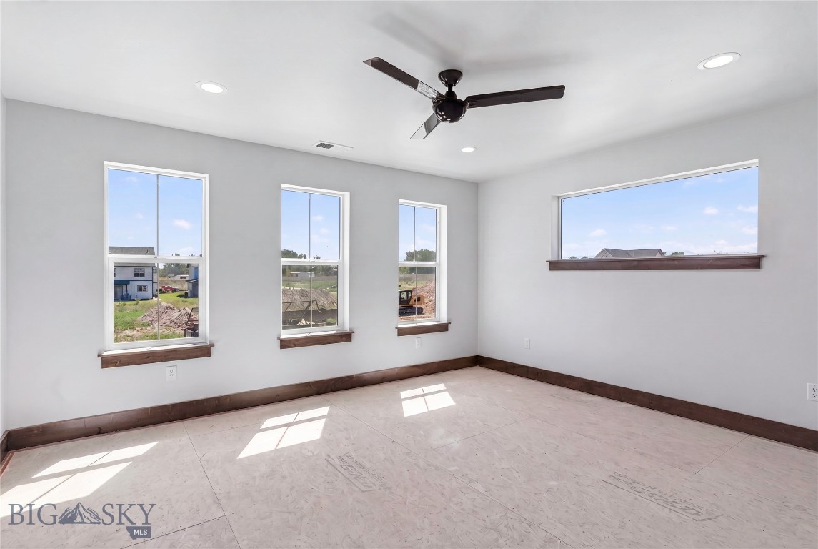 215 Sage Grouse Drive Property Photo 21