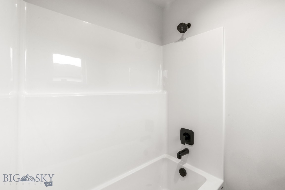 215 Sage Grouse Drive Property Photo 29