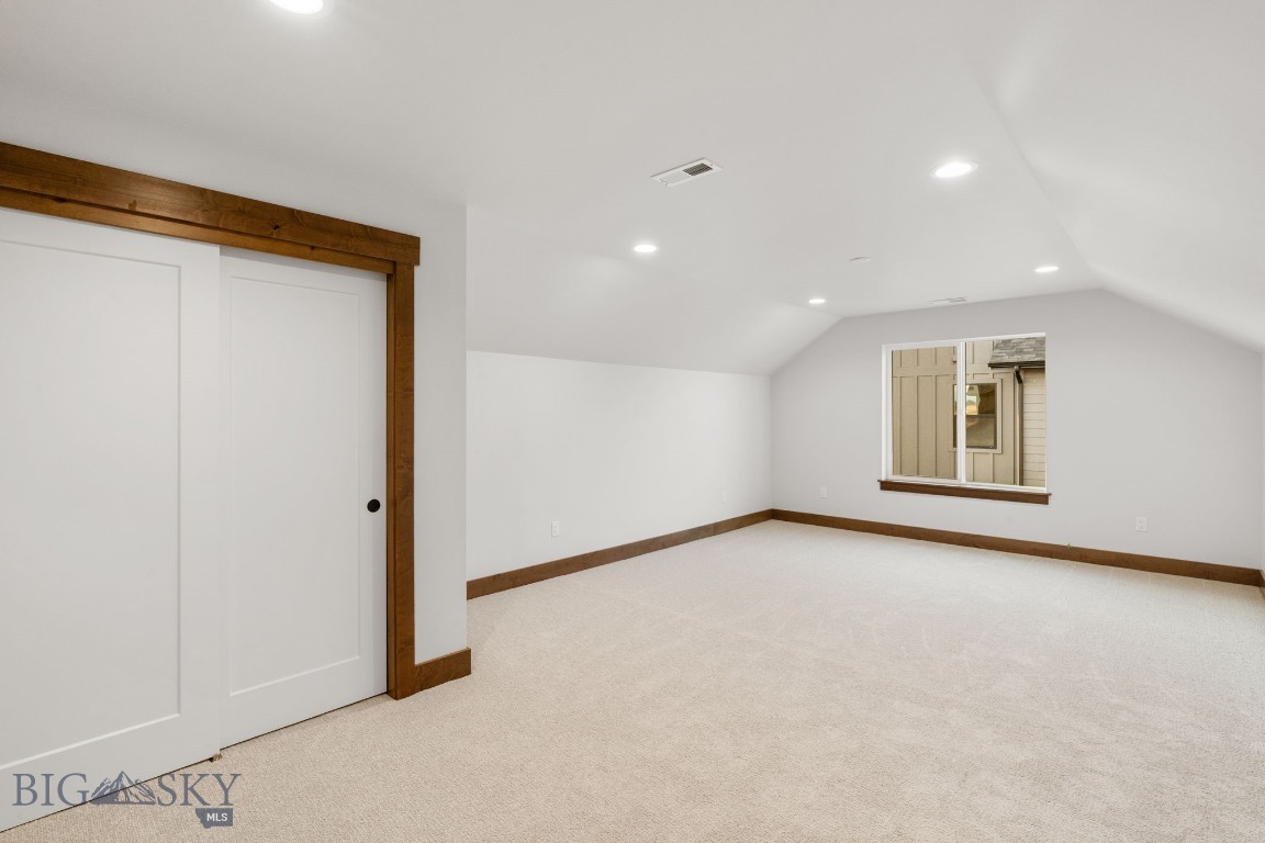 215 Sage Grouse Drive Property Photo 32