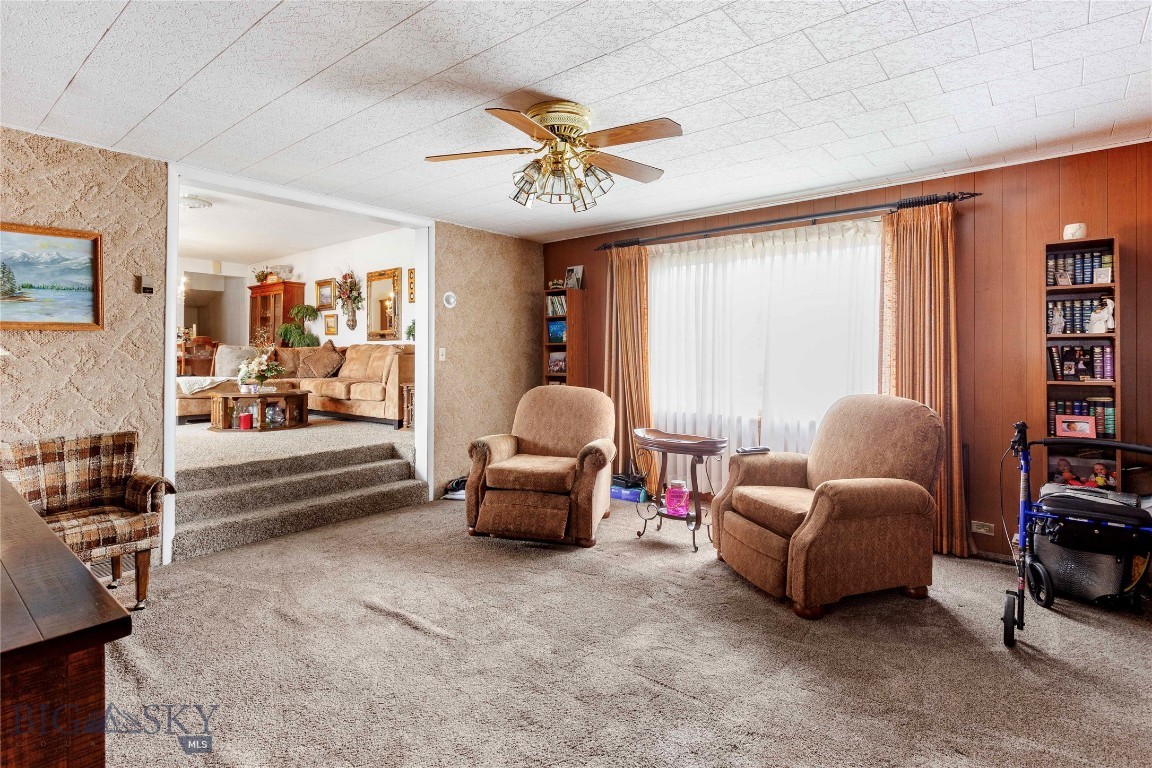 2100 Wall Street Property Photo 7