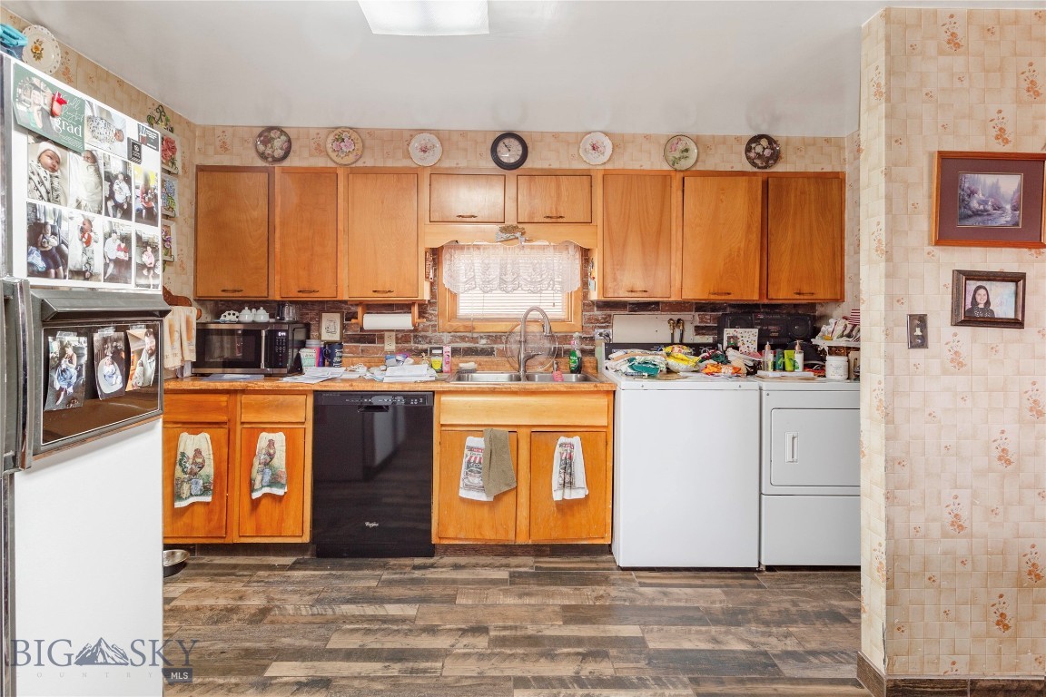 2100 Wall Street Property Photo 13