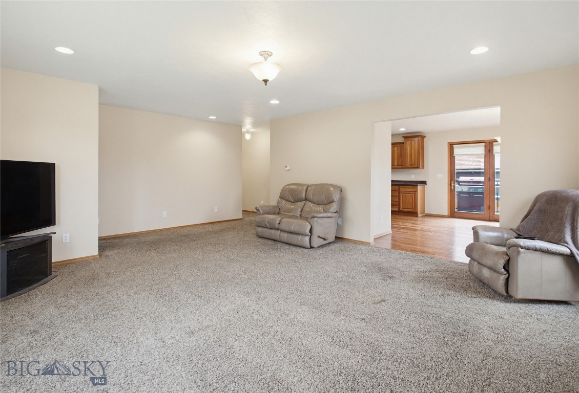 3401 Hancock Property Photo 6