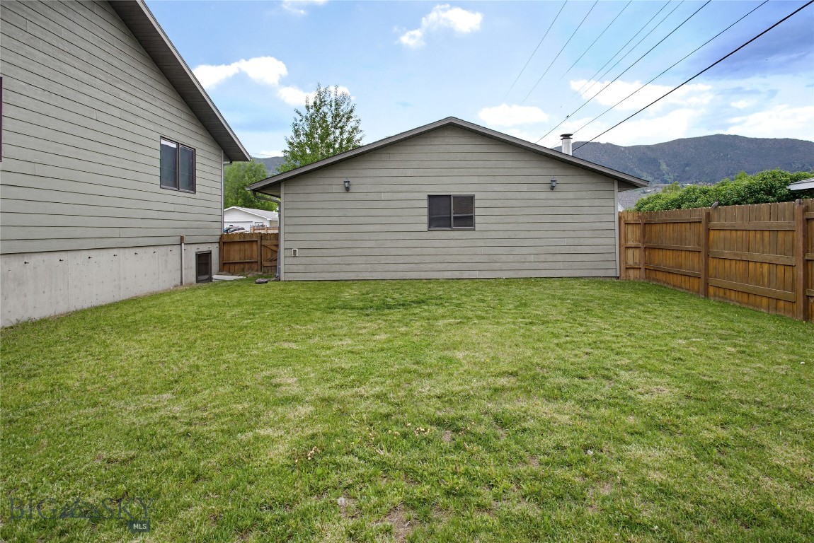 3401 Hancock Property Photo 40