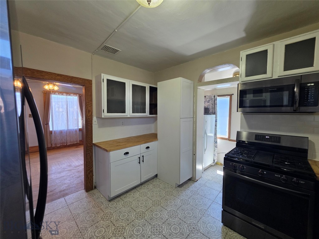 901 Delaware Property Photo 12
