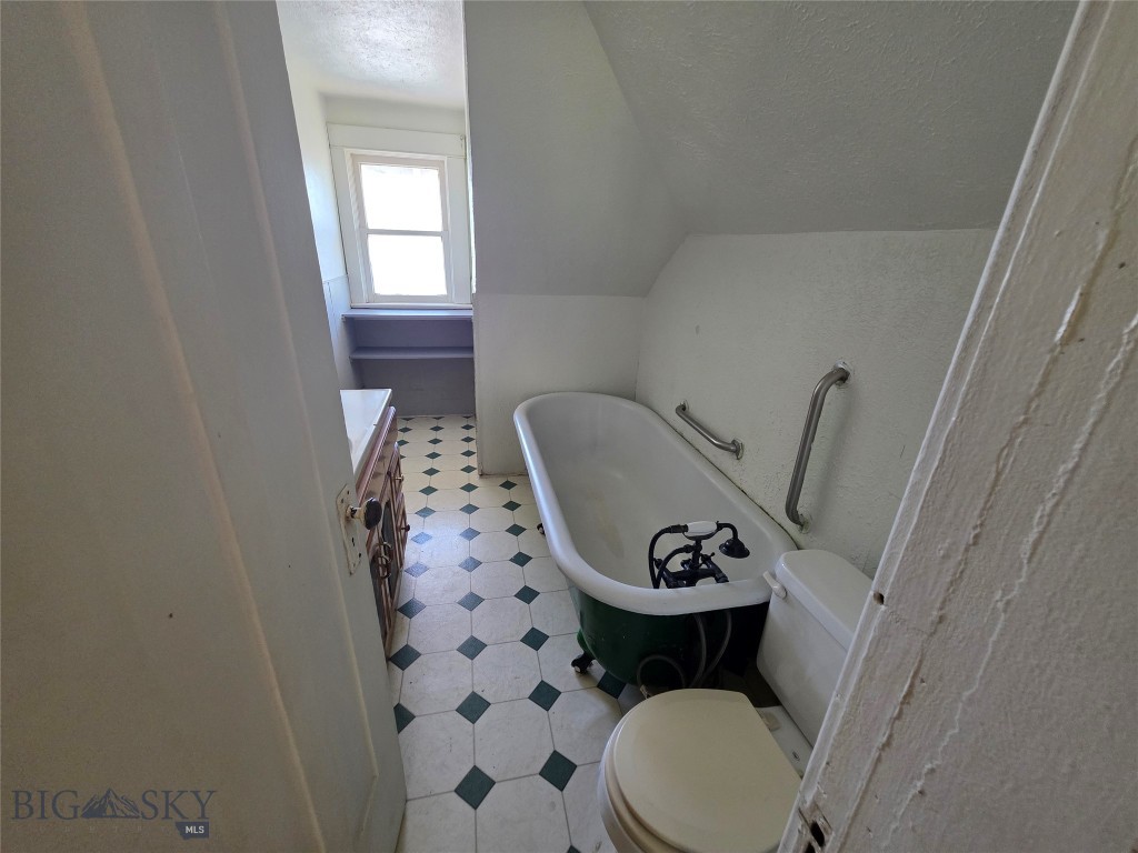 901 Delaware Property Photo 21