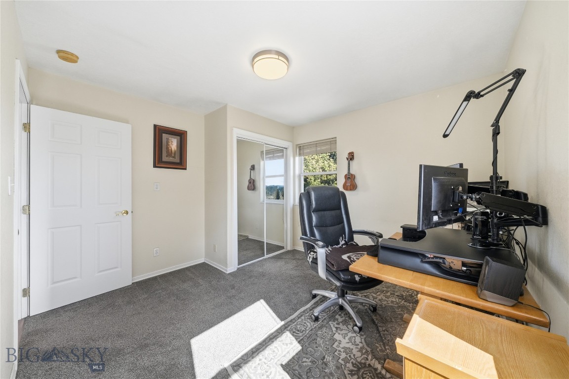 86 Horseshoe Trail Property Photo 26