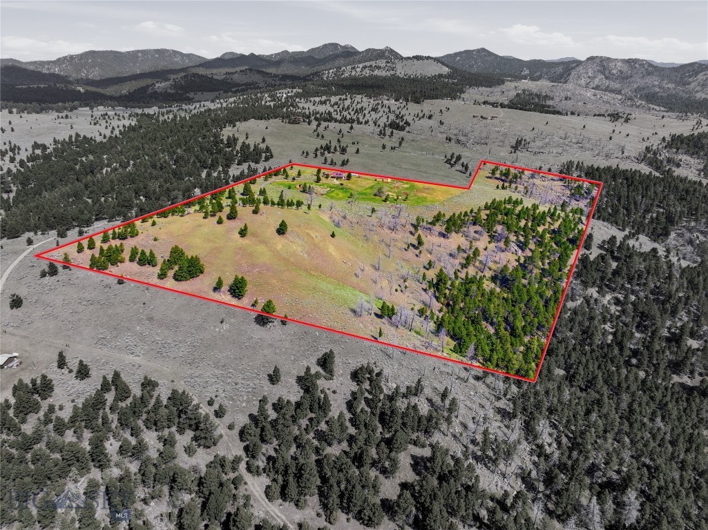 86 Horseshoe Trail Property Photo 41