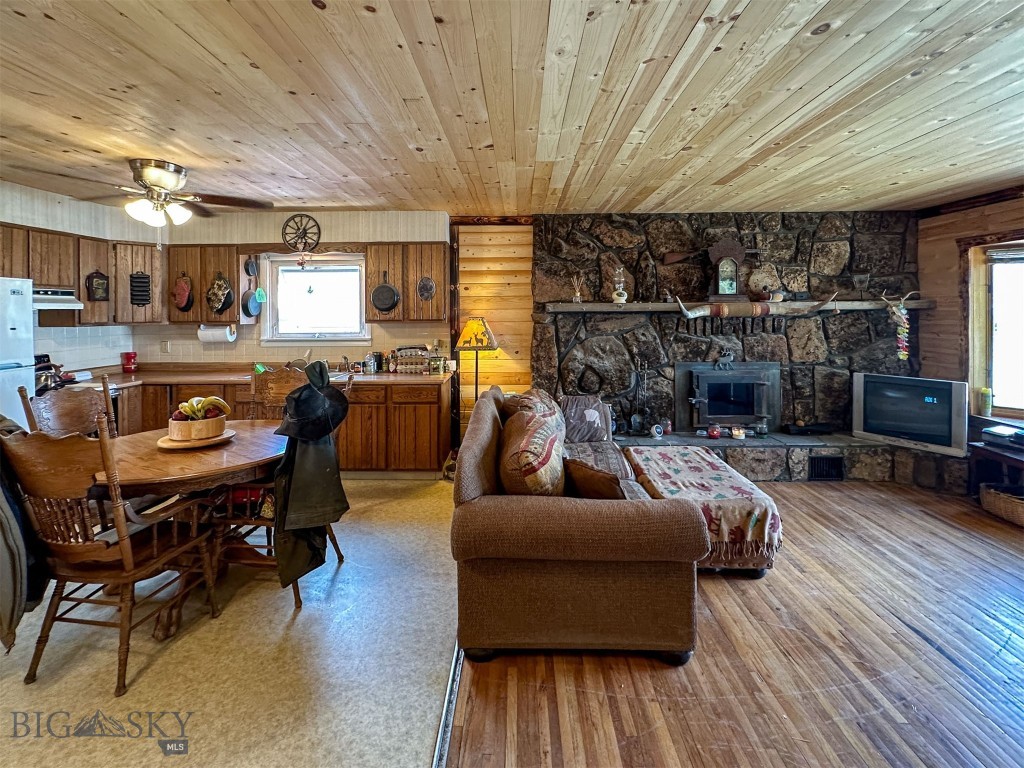 1140 5th Avenue Property Photo 25