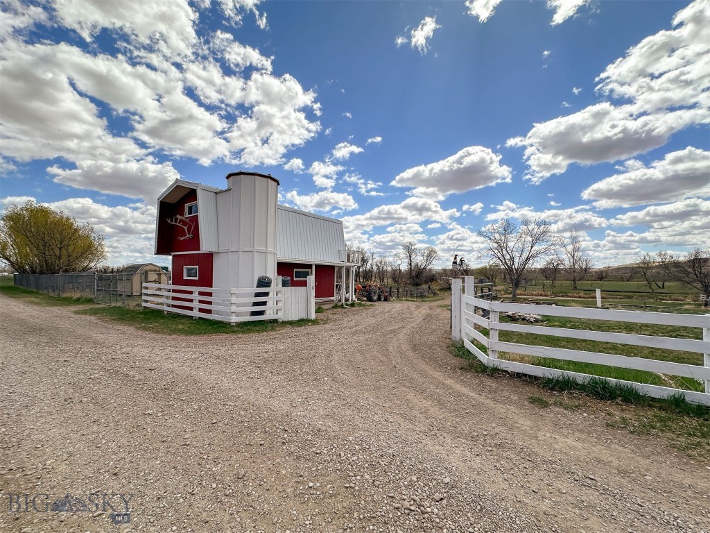 1140 5th Avenue Property Photo 37