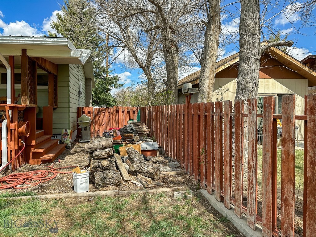 1140 5th Avenue Property Photo 45