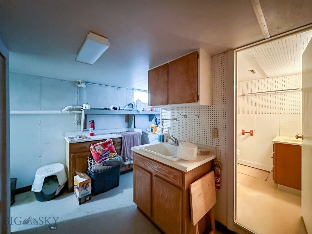 1140 5th Avenue Property Photo 63