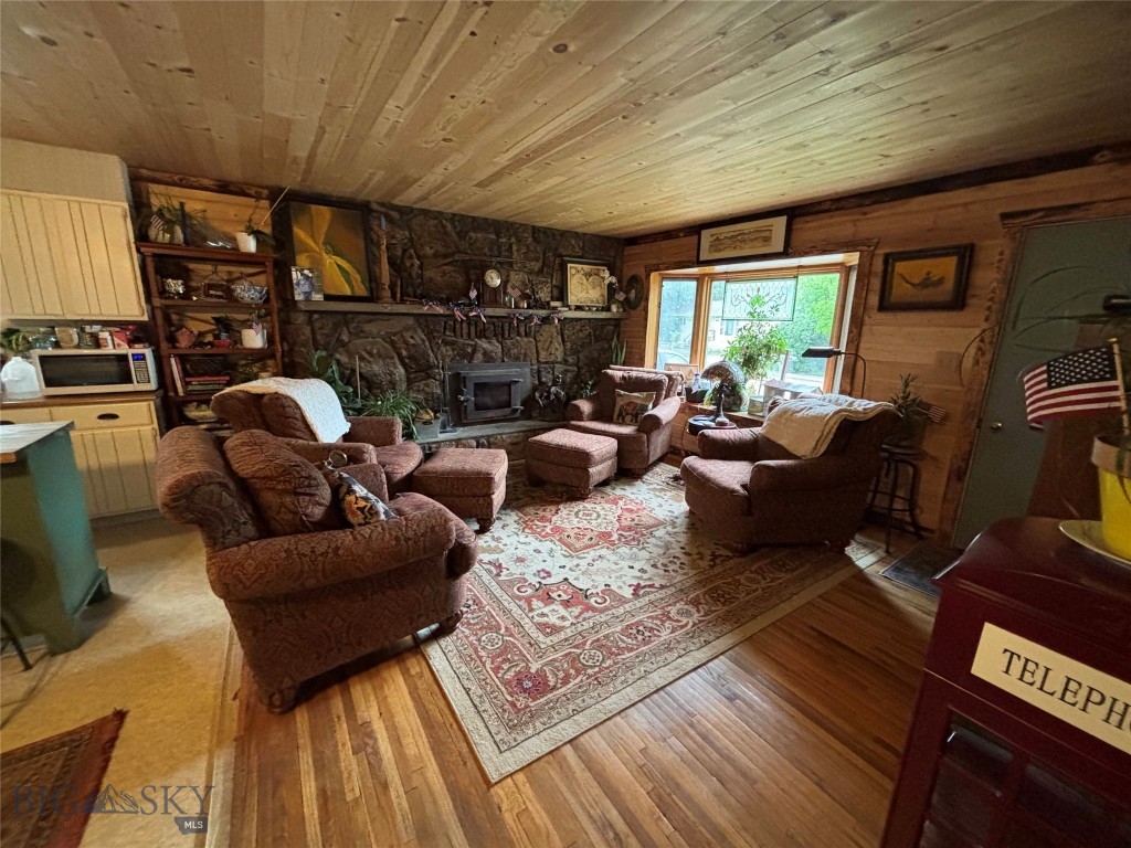 1140 5th Avenue Property Photo 90