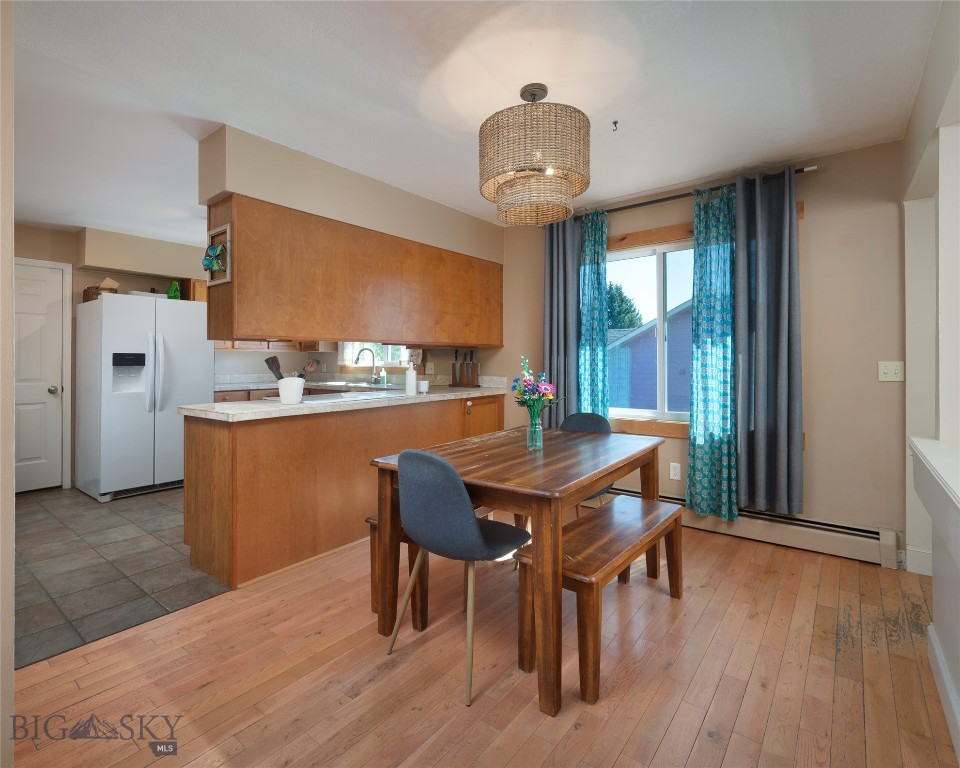 1104 S Pinecrest Drive Property Photo 6