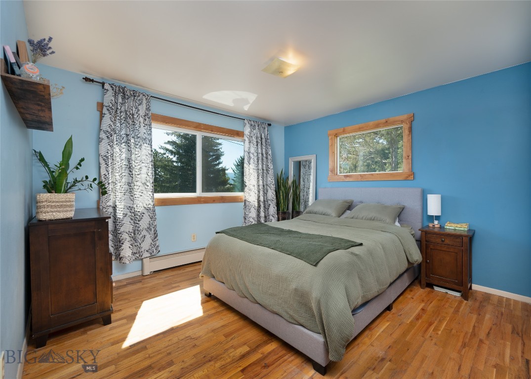 1104 S Pinecrest Drive Property Photo 8