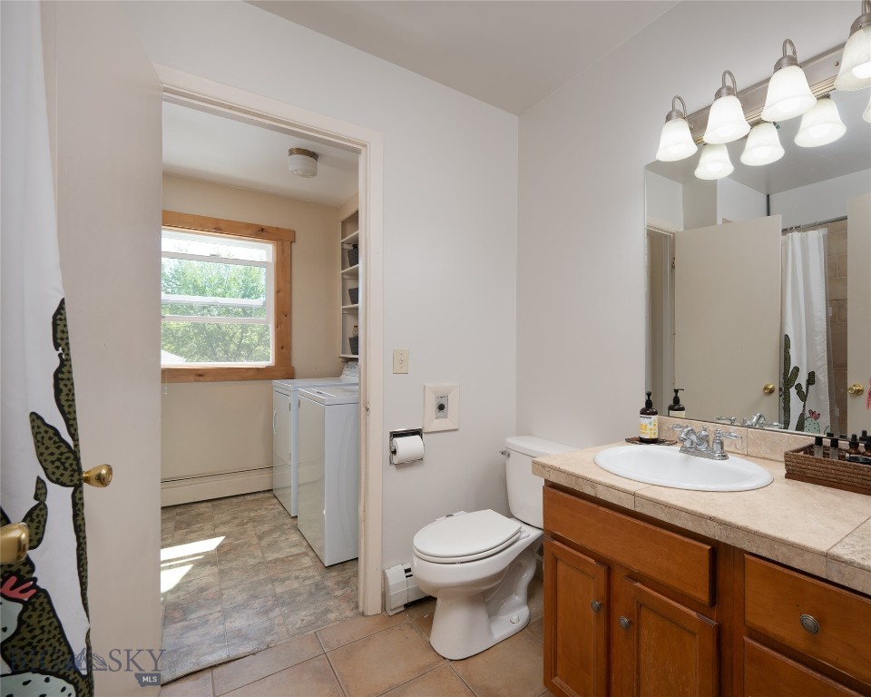 1104 S Pinecrest Drive Property Photo 12