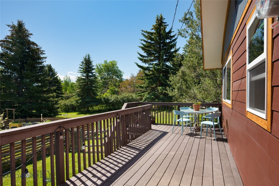 1104 S Pinecrest Drive Property Photo 23