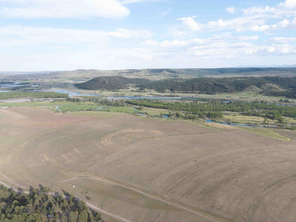 215 Shanks Basin Road Property Photo 41