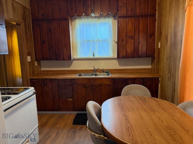 410 Madison Street Property Photo 7