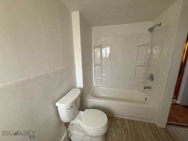 410 Madison Street Property Photo 10