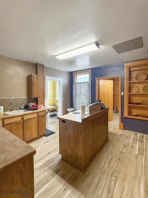 333 S Pacific Property Photo 10