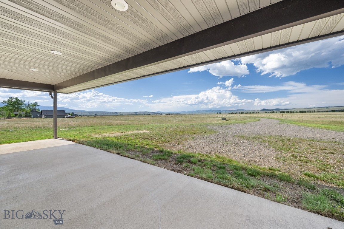 642 Deer Haven Drive Property Photo 14