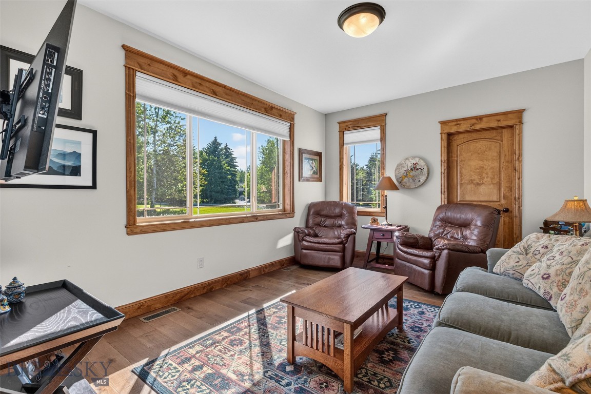 121 Hitching Post Road Property Photo 32