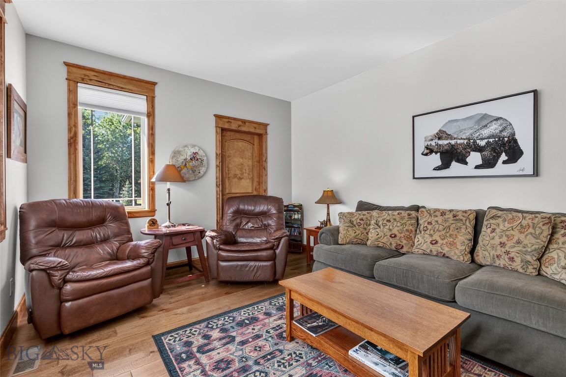 121 Hitching Post Road Property Photo 33