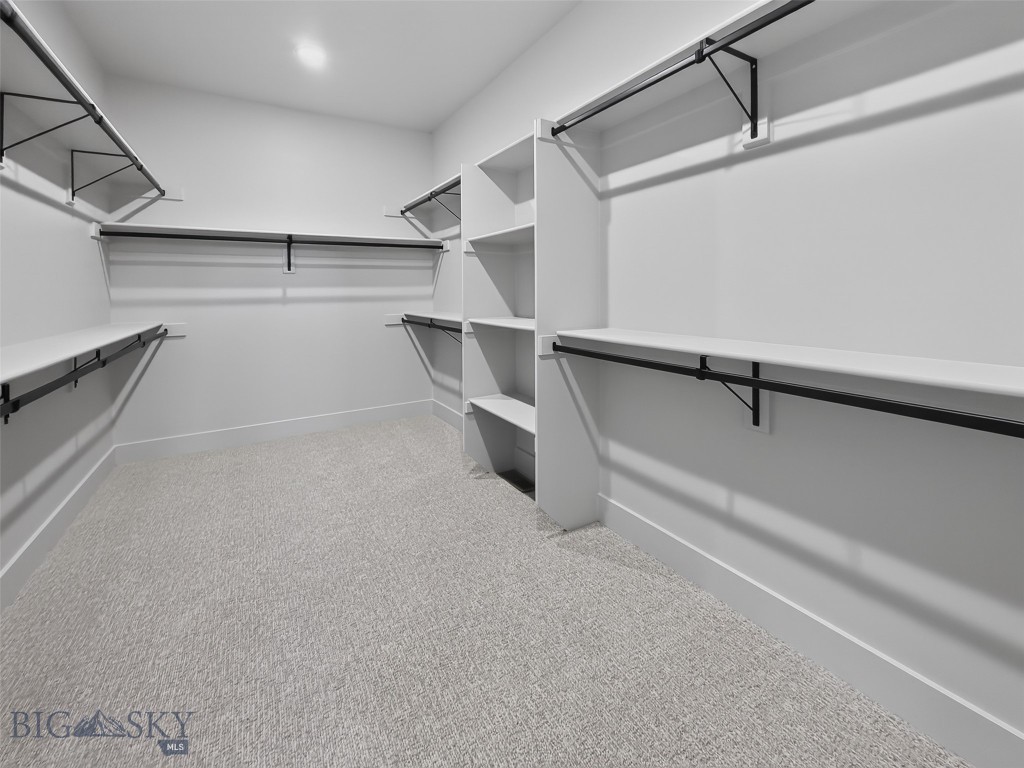 86 Hilgard Peak Court Property Photo 15
