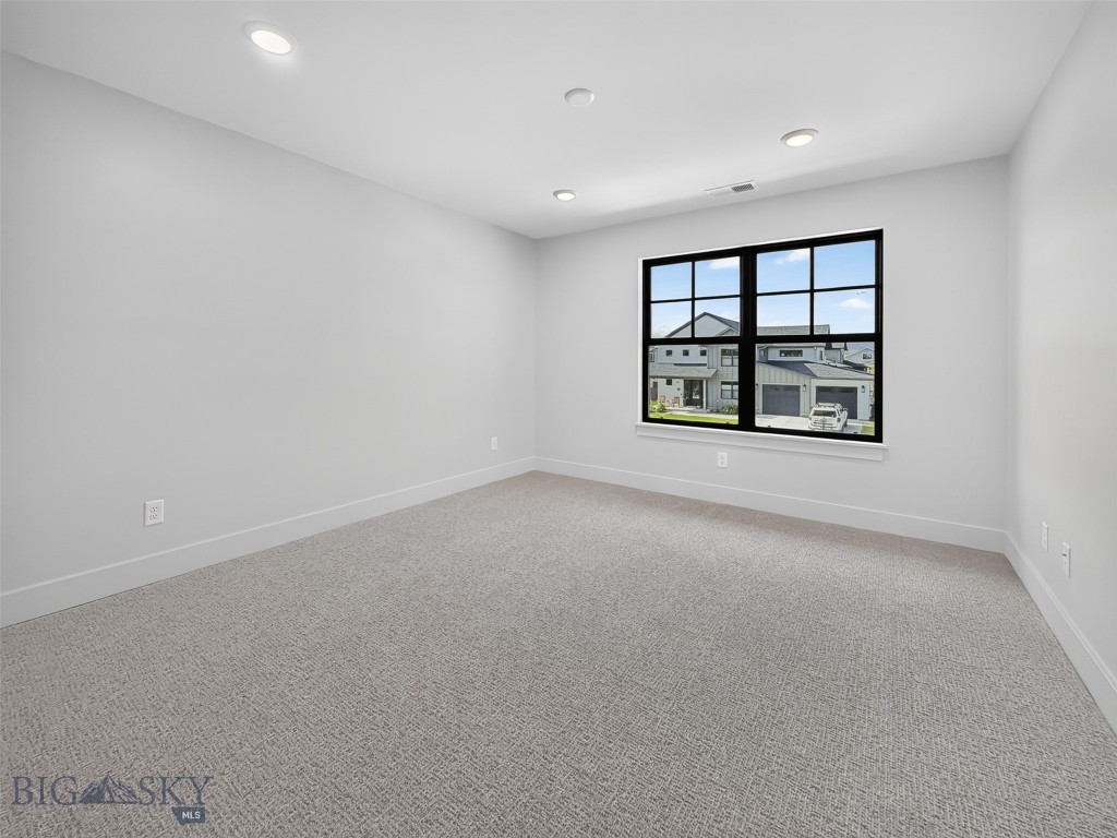 86 Hilgard Peak Court Property Photo 28