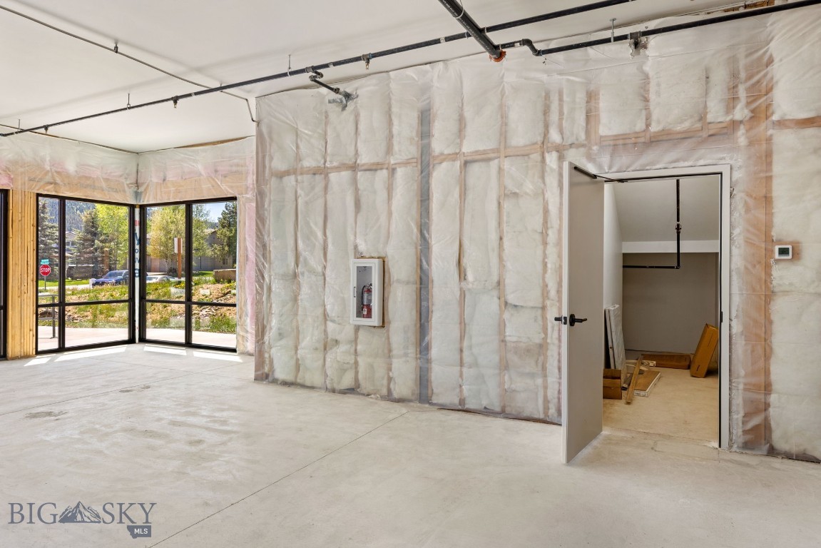 283 Snowy Mountain Circle Property Photo 45