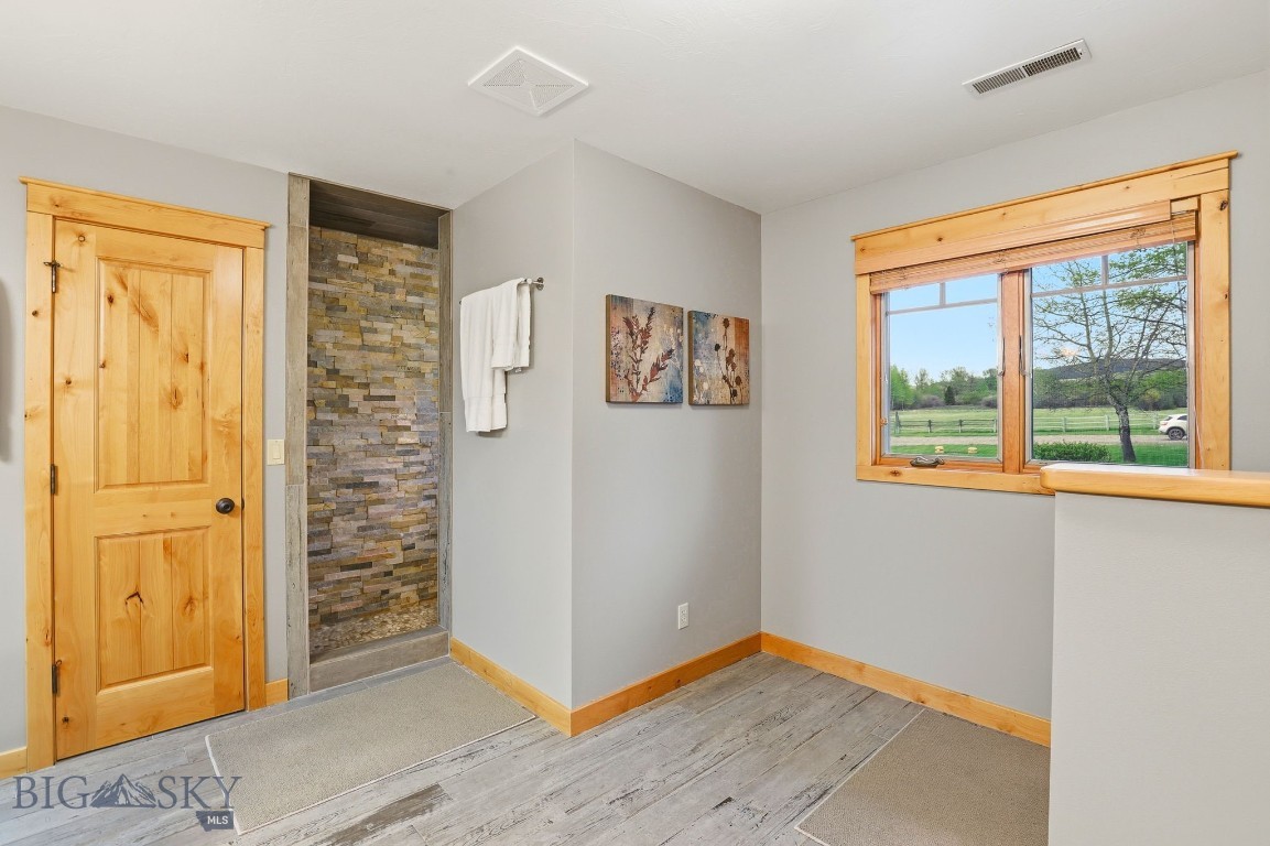 2081 Little Bear Road Property Photo 44