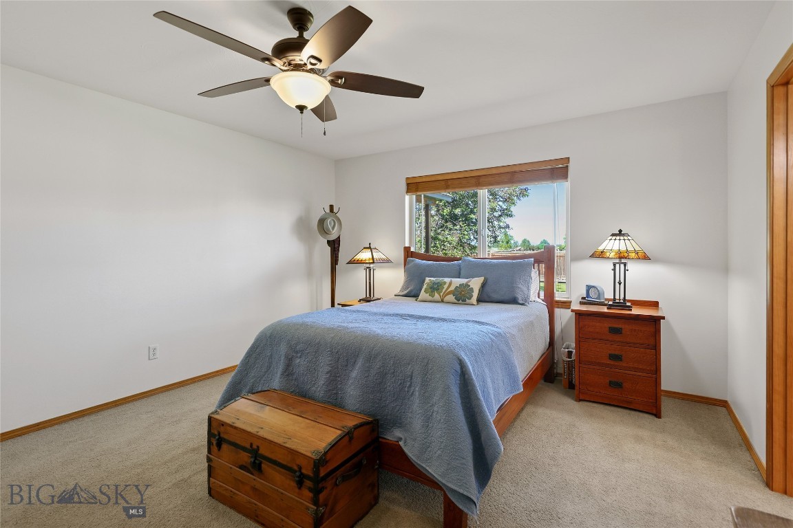 325 Mactavish Lane Property Photo 23