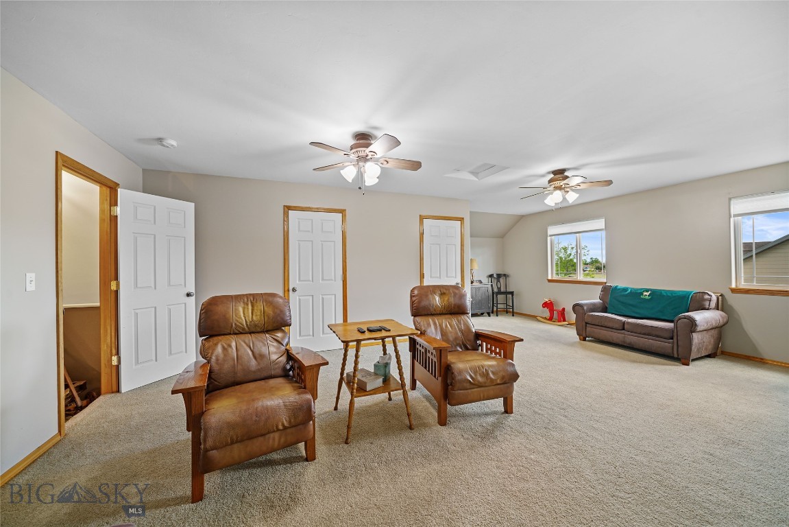 325 Mactavish Lane Property Photo 42