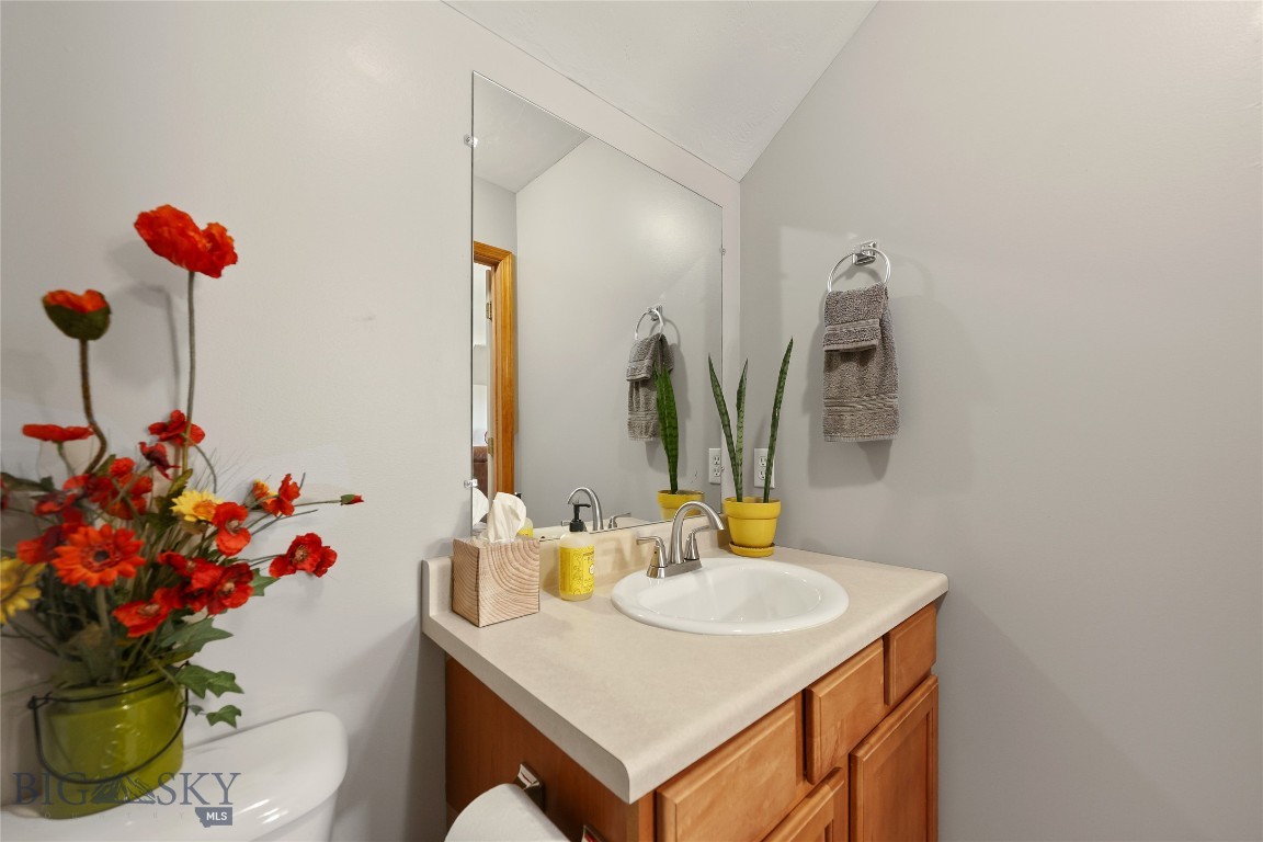 325 Mactavish Lane Property Photo 48