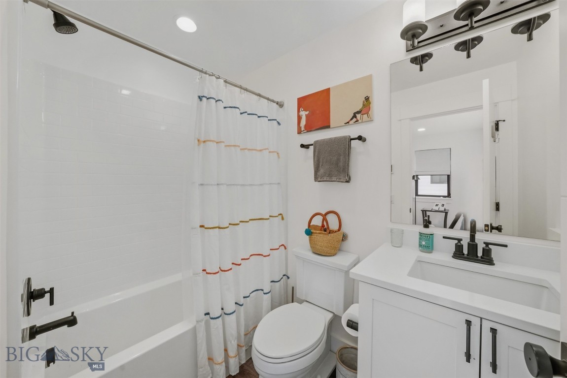 463 N Willson Avenue Property Photo 49