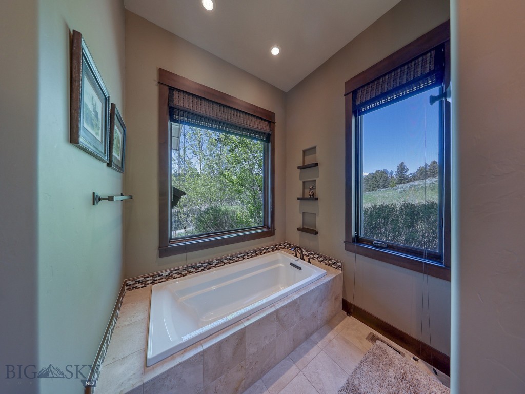 3225 Ousel Falls Road Property Photo 16