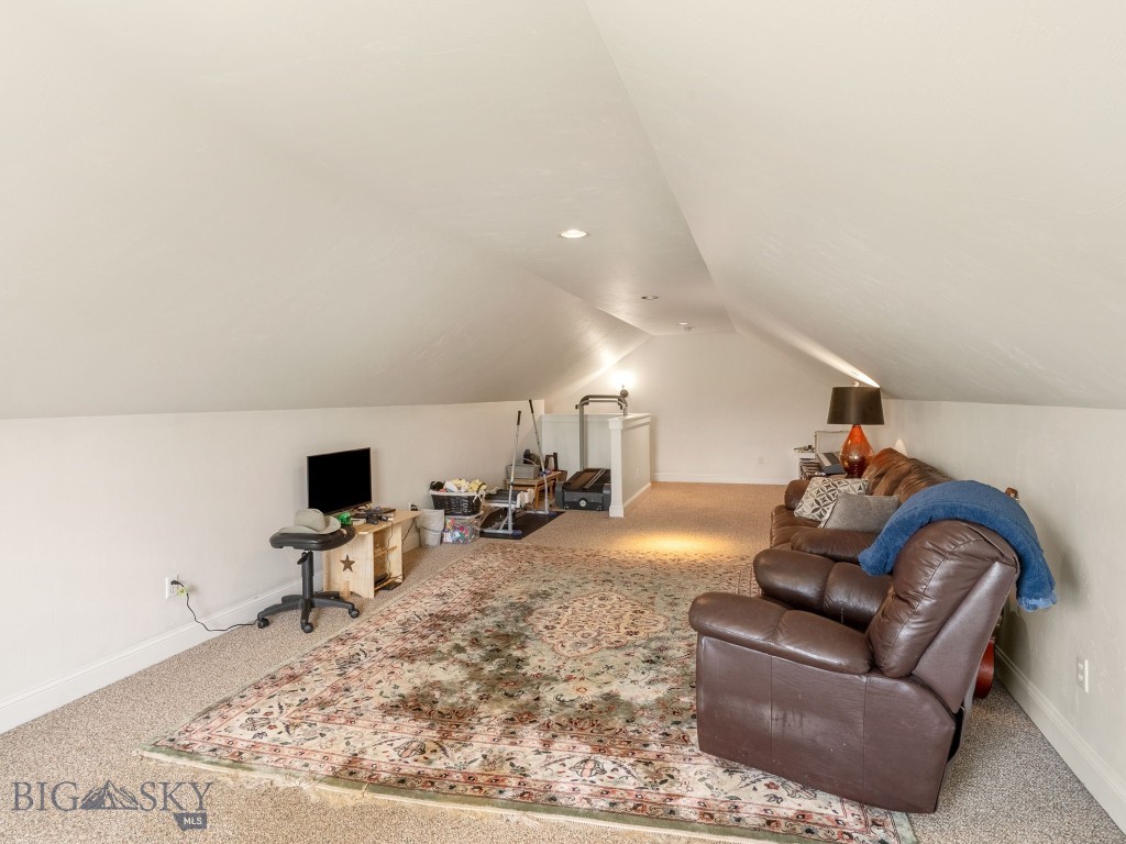 1721 Gateway South Road Property Photo 55