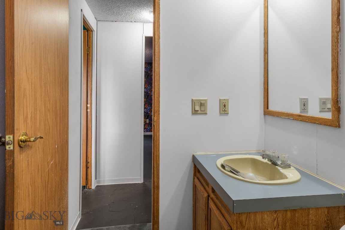 167 D Street Property Photo 37