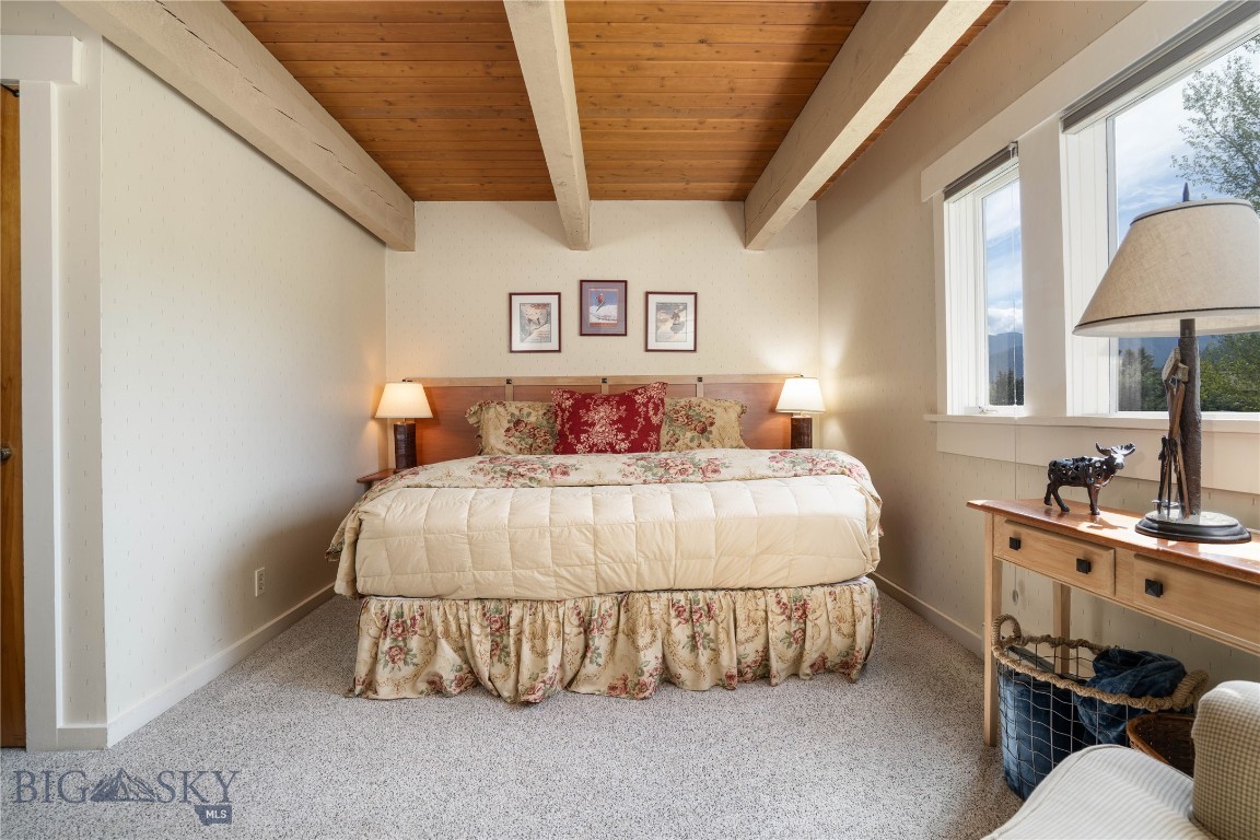 2225 Black Otter 5 Property Photo 14
