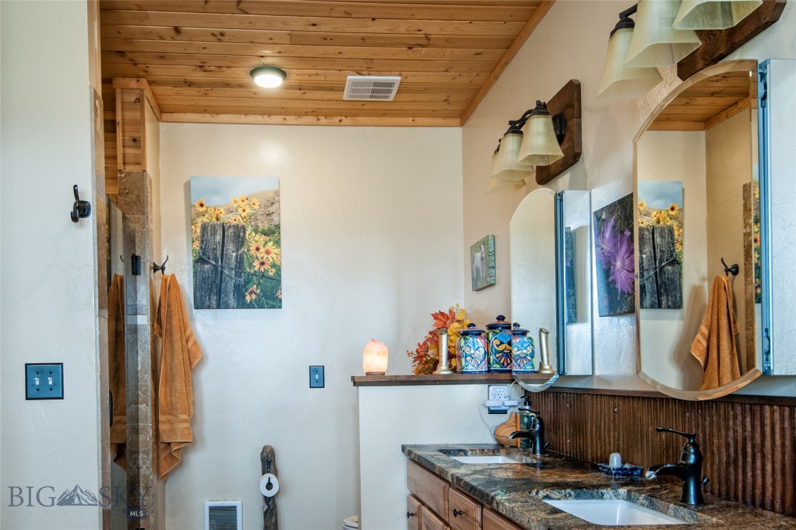 981 Bon Accord Property Photo 28