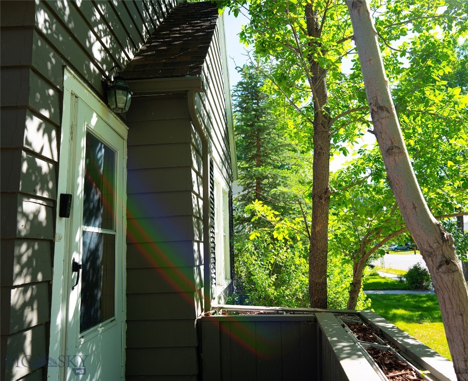 710 S Pacific Street Property Photo 6