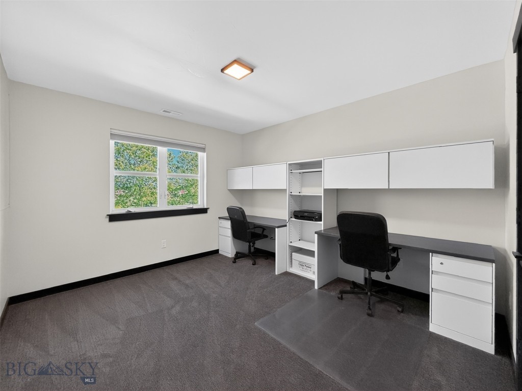 1015 Golden Gate A Property Photo 10