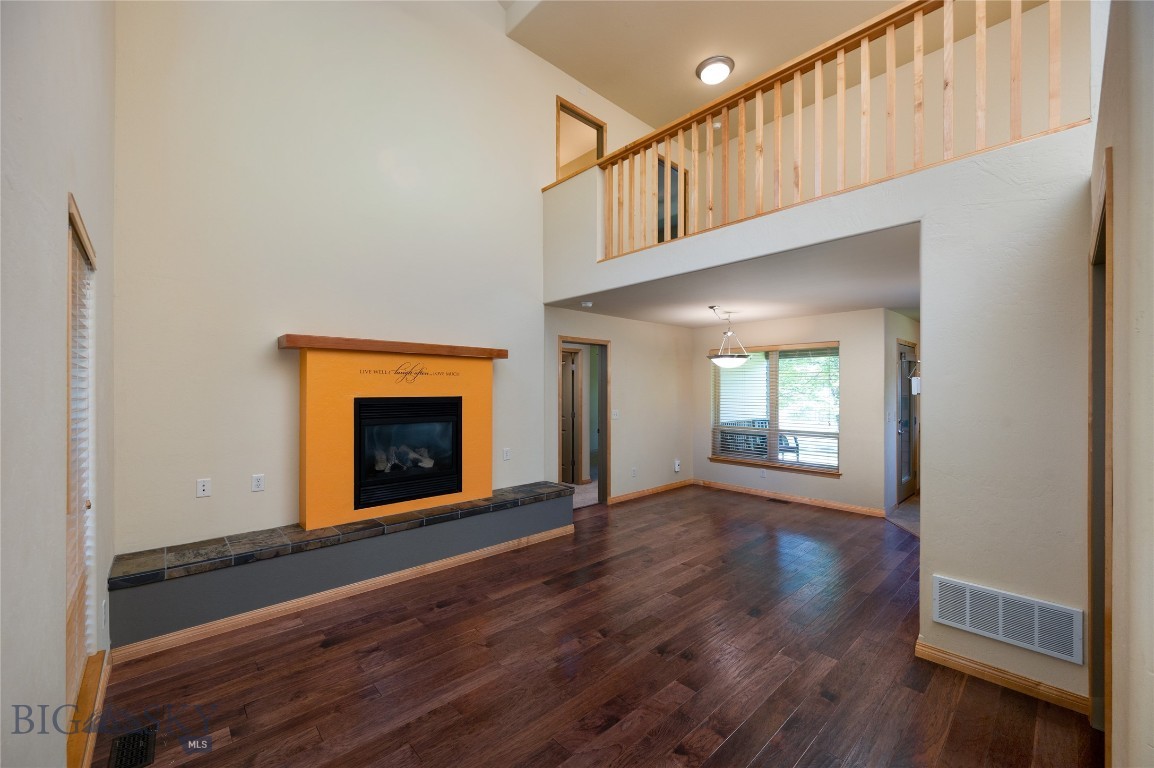 2950 Warbler Way C Property Photo 1