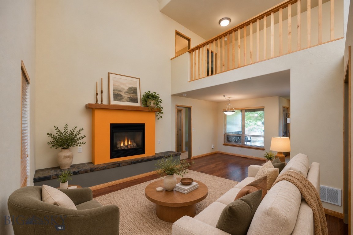 2950 Warbler Way C Property Photo 1